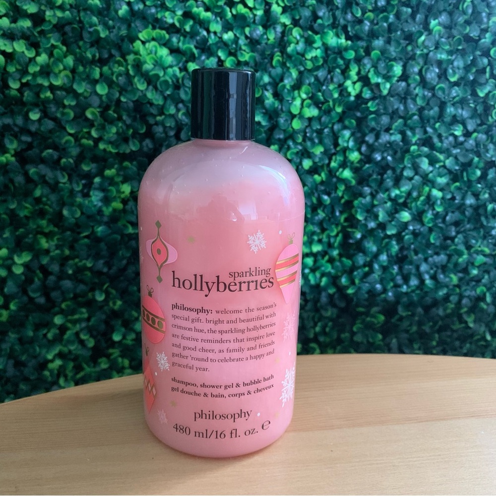 Philosophy Sparkling Hollyberries shampoo, shower gel & bubble bath